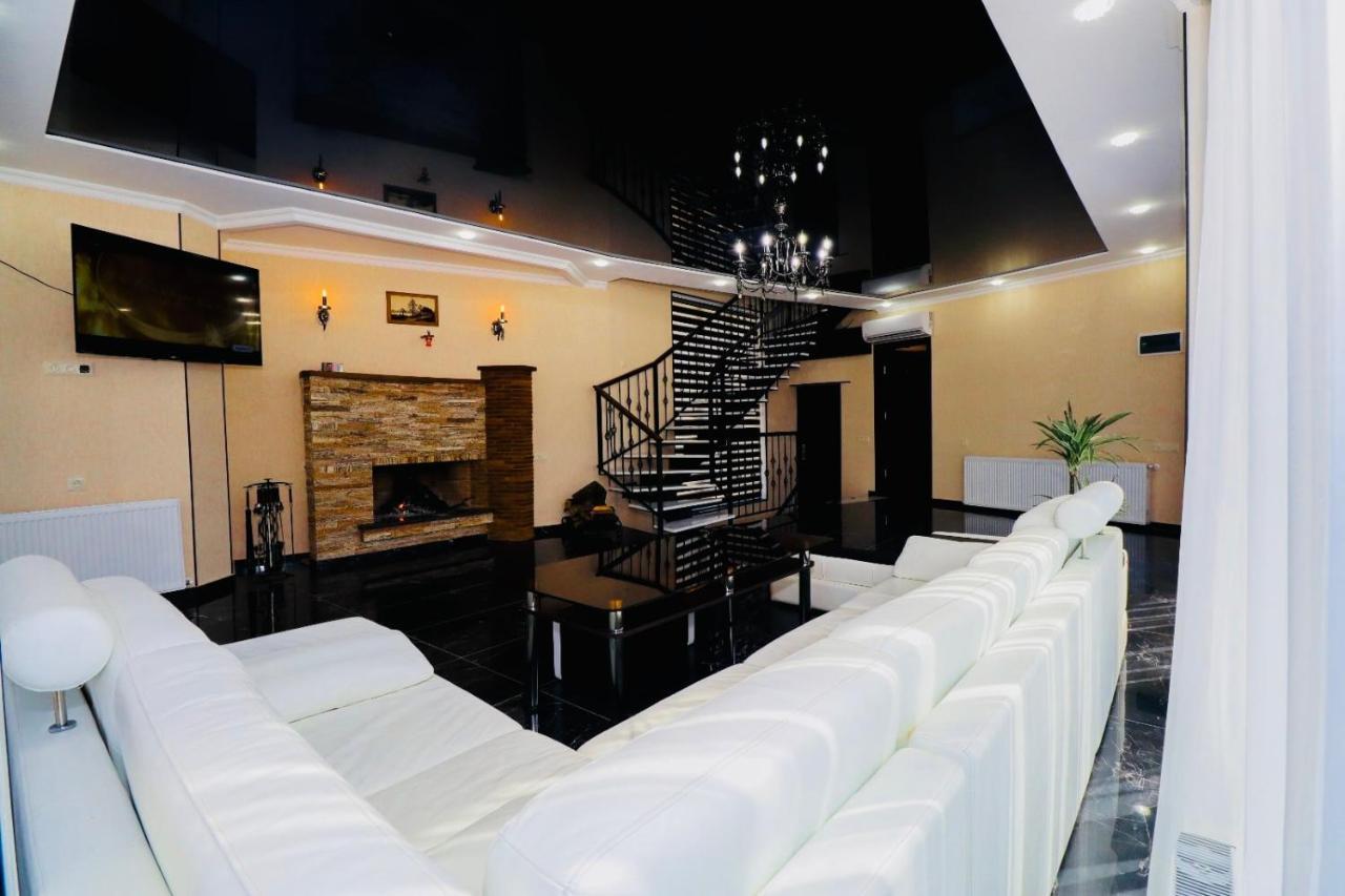 Hotel Evergreen Боржомі Екстер'єр фото
